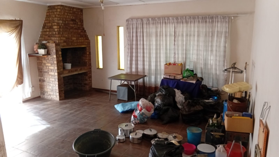 3 Bedroom Property for Sale in Uitsig Free State